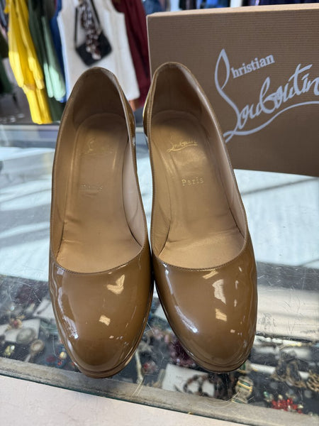 Christian Louboutin Prorata 90 Patent Calf Leather in Camel Size 41